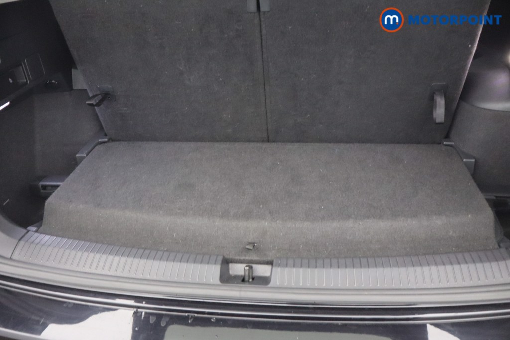 Volkswagen Tiguan Allspace Life Automatic Petrol SUV - Stock Number (1652099) - 6th supplementary image