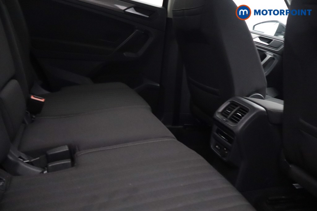 Volkswagen Tiguan Allspace Life Automatic Petrol SUV - Stock Number (1652099) - 8th supplementary image