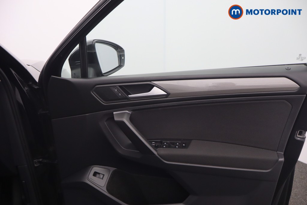 Volkswagen Tiguan Allspace Life Automatic Petrol SUV - Stock Number (1652099) - 11th supplementary image