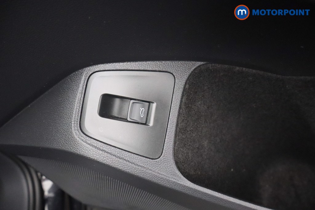 Volkswagen Tiguan Allspace Life Automatic Petrol SUV - Stock Number (1652099) - 14th supplementary image