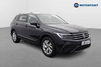 Volkswagen Tiguan Allspace Life Automatic Petrol SUV - Stock Number (1652099) - Drivers side front corner