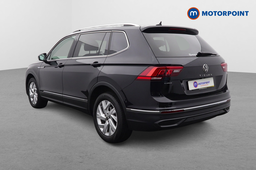 Volkswagen Tiguan Allspace Life Automatic Petrol SUV - Stock Number (1652099) - Passenger side rear corner
