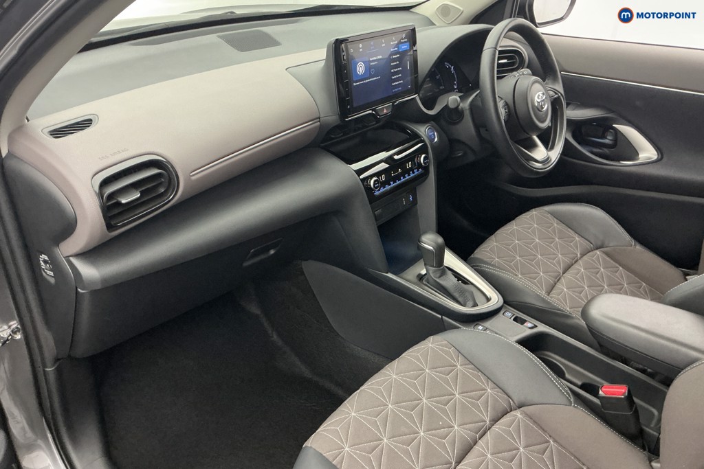 Toyota Yaris Cross Excel Automatic Petrol-Electric Hybrid Estate - Stock Number (1652681) - 7th supplementary image