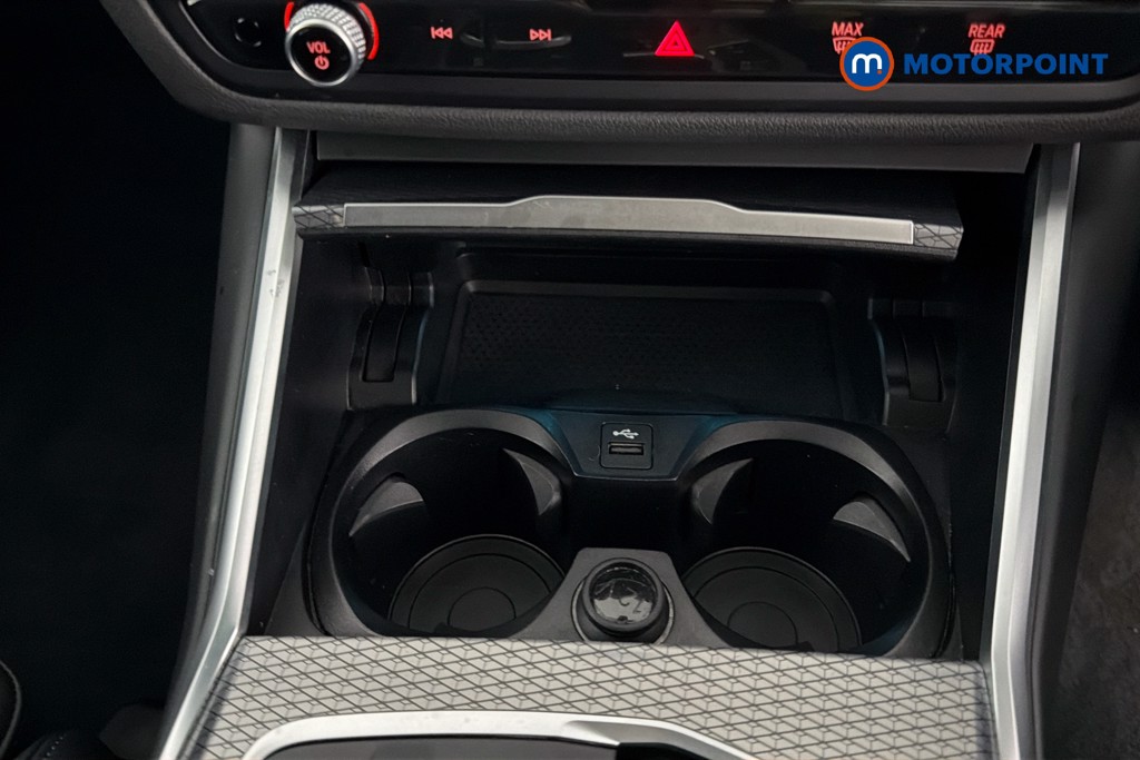 BMW 3 Series M Sport Automatic Petrol Plug-In Hybrid Saloon - Stock Number (1652696) - 16th supplementary image