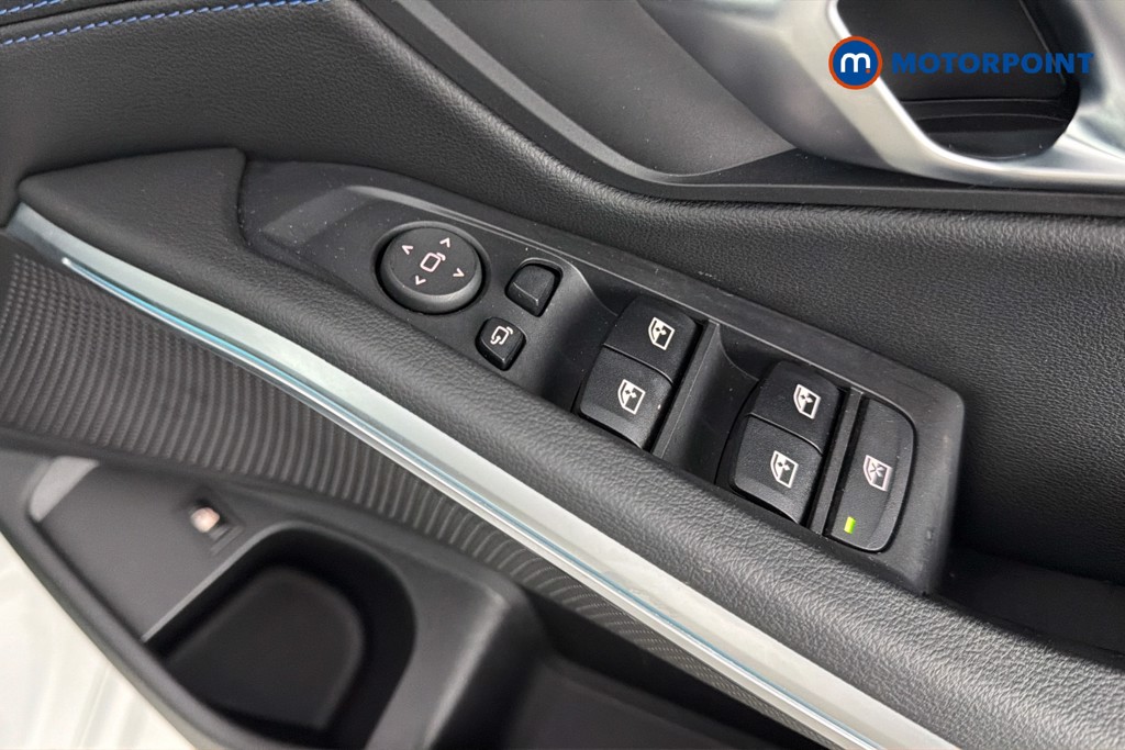BMW 3 Series M Sport Automatic Petrol Plug-In Hybrid Saloon - Stock Number (1652696) - 20th supplementary image