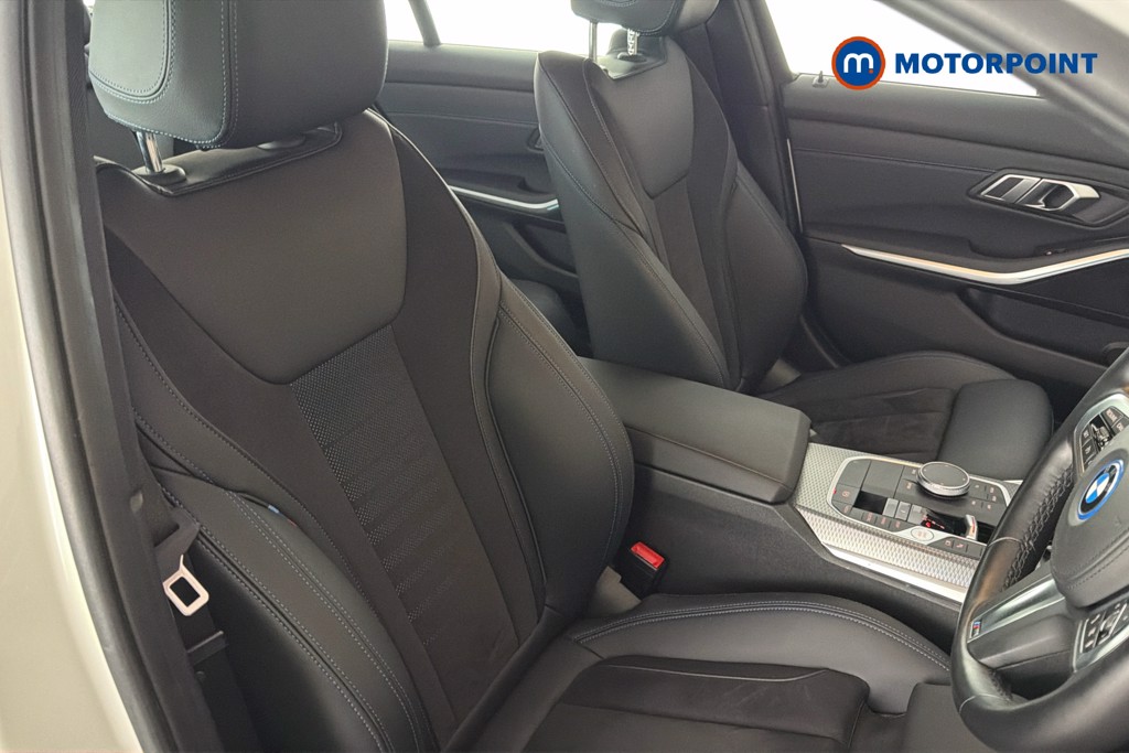 BMW 3 Series M Sport Automatic Petrol Plug-In Hybrid Saloon - Stock Number (1652696) - 22nd supplementary image