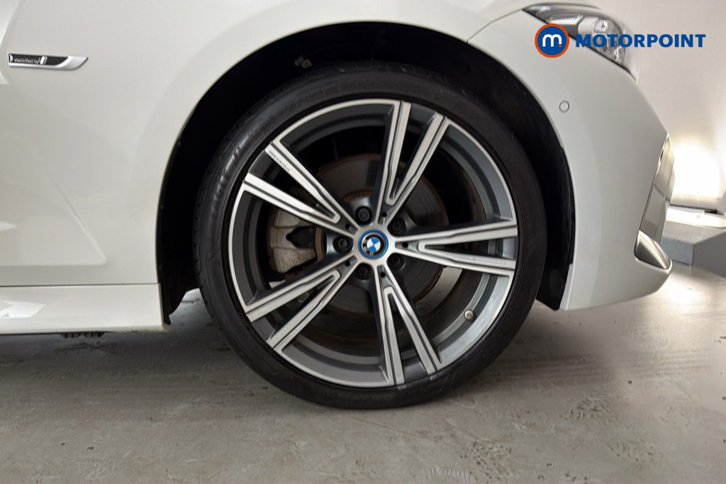 BMW 3 Series M Sport Automatic Petrol Plug-In Hybrid Saloon - Stock Number (1652696) - 50th supplementary image
