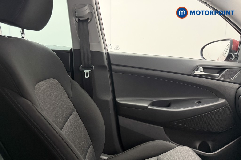 Hyundai Tucson Se Nav Manual Diesel SUV - Stock Number (1652759) - 32nd supplementary image