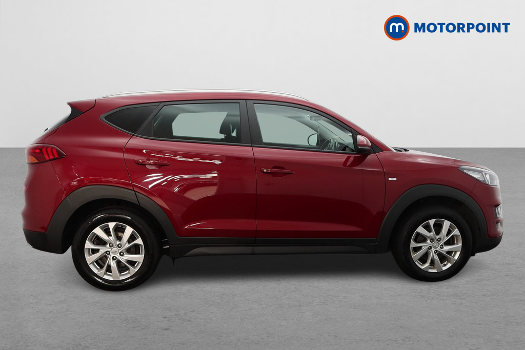 Hyundai Tucson Se Nav Manual Diesel SUV - Stock Number (1652759) - Drivers side