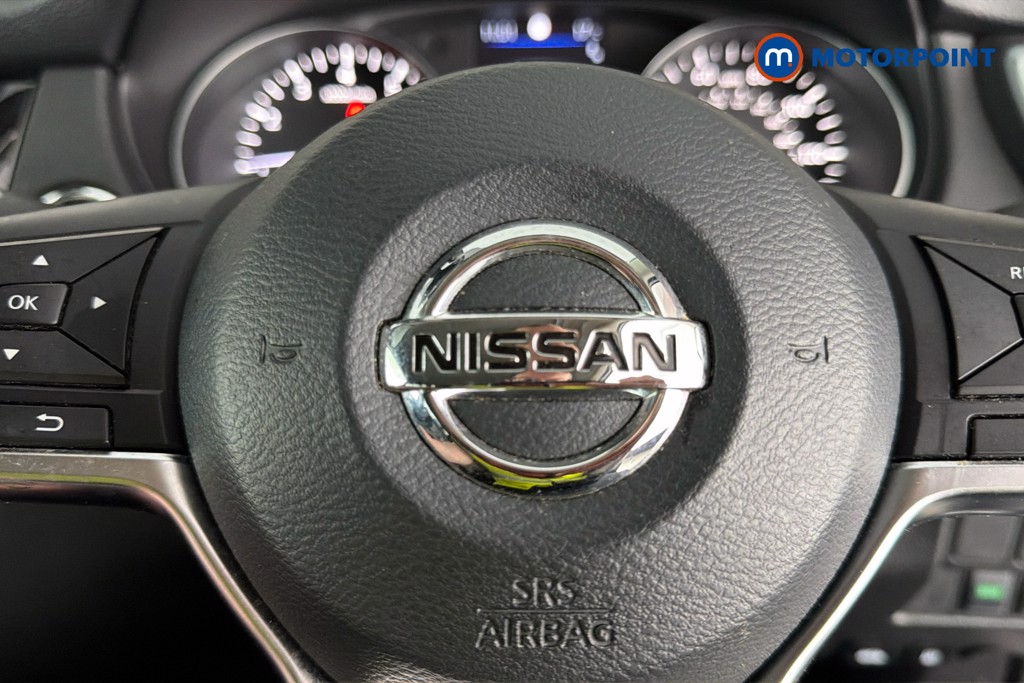 Nissan Qashqai Tekna Automatic Petrol SUV - Stock Number (1653034) - 5th supplementary image