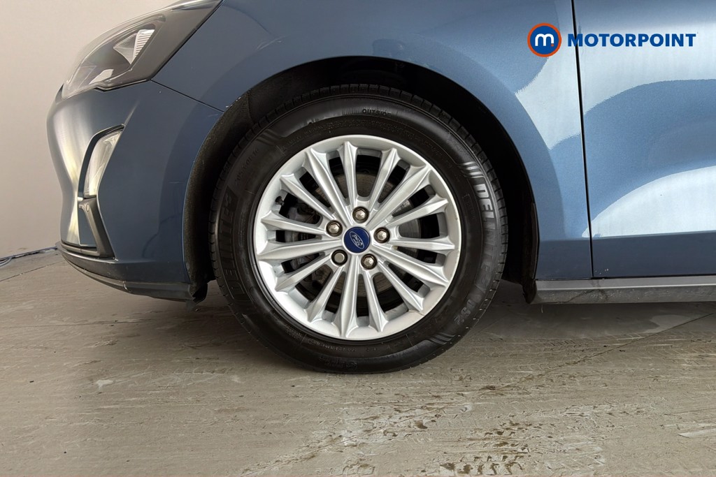 Ford Focus Titanium Automatic Petrol Hatchback - Stock Number (1653098) - 47th supplementary image