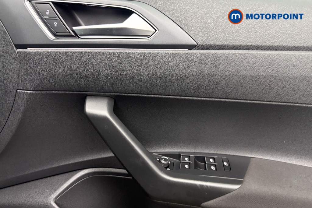 Volkswagen Taigo R-Line Manual Petrol SUV - Stock Number (1654393) - 20th supplementary image