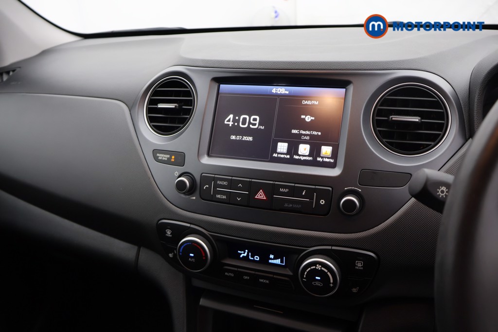 Hyundai I10 Premium Se Manual Petrol Hatchback - Stock Number (1654618) - 9th supplementary image