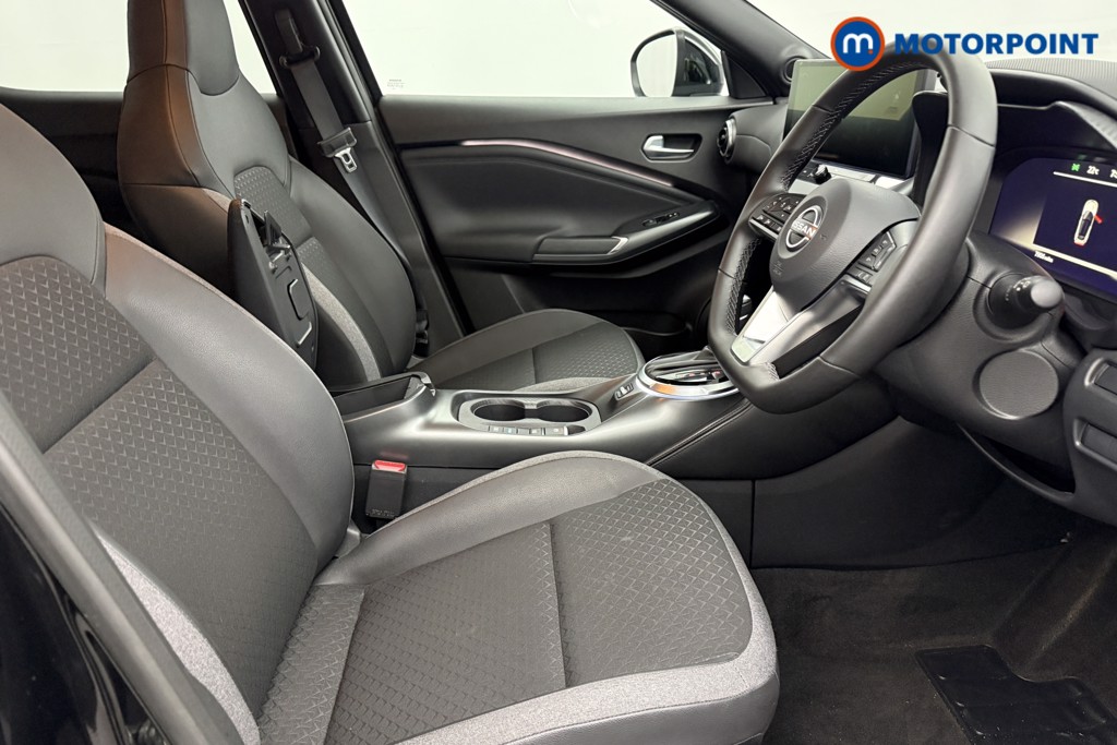Nissan Juke N-Connecta Automatic Petrol-Electric Hybrid SUV - Stock Number (1655255) - 14th supplementary image