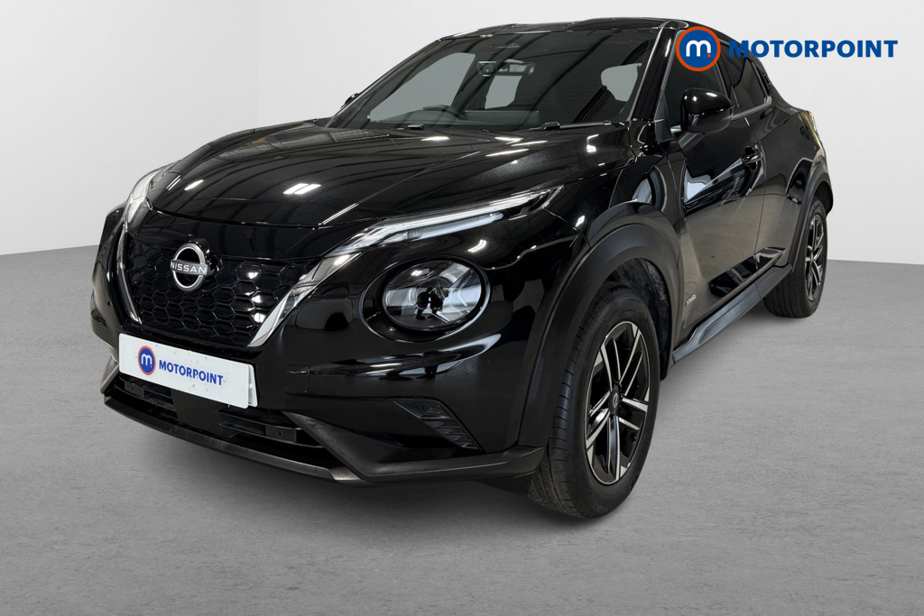 Nissan Juke N-Connecta Automatic Petrol-Electric Hybrid SUV - Stock Number (1655255) - Passenger side front corner