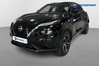 Nissan Juke N-Connecta Automatic Petrol-Electric Hybrid SUV - Stock Number (1655255) - Passenger side front corner