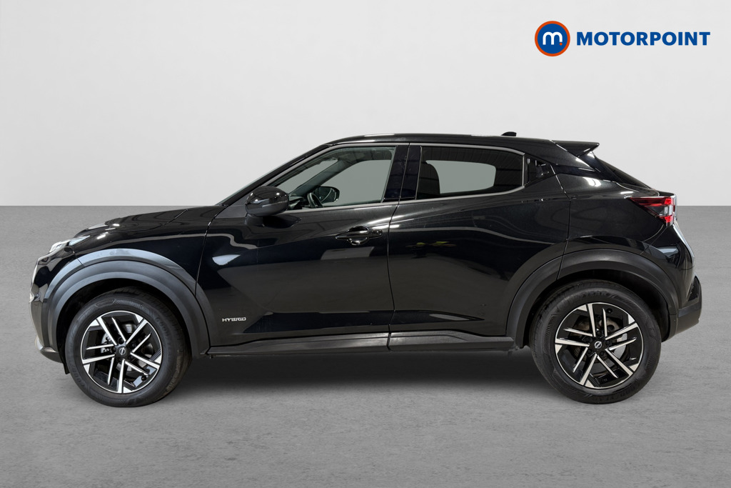 Nissan Juke N-Connecta Automatic Petrol-Electric Hybrid SUV - Stock Number (1655255) - Passenger side