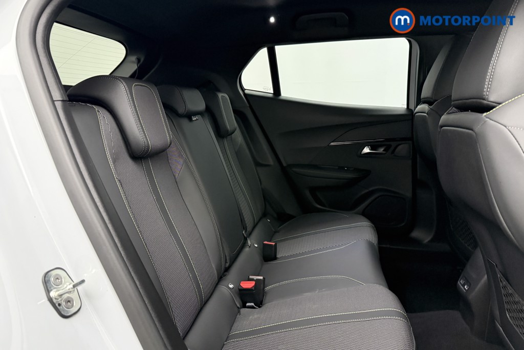 Peugeot 2008 GT Automatic Petrol SUV - Stock Number (1655473) - 16th supplementary image