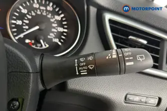 Nissan Qashqai Acenta Premium Automatic Petrol SUV - Stock Number (1656147) - 6th supplementary image