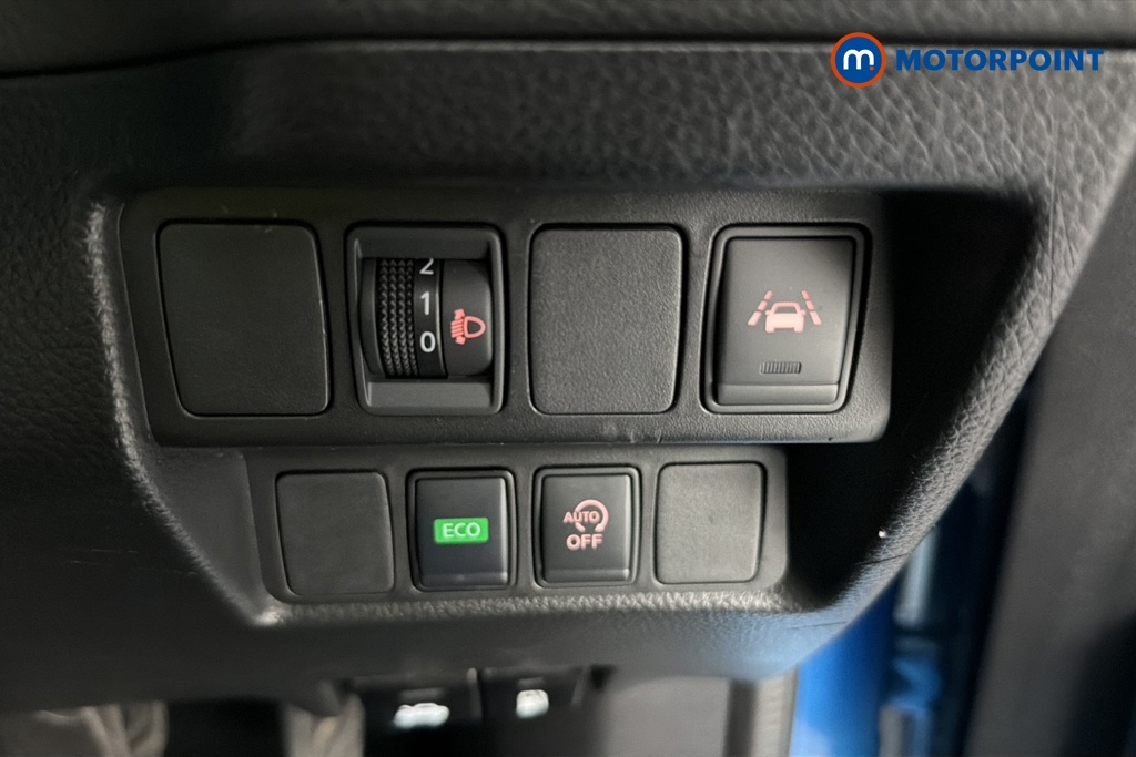 Nissan Qashqai Acenta Premium Automatic Petrol SUV - Stock Number (1656147) - 11th supplementary image