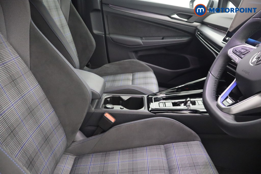 Volkswagen Golf GTE Automatic Petrol Plug-In Hybrid Hatchback - Stock Number (1656437) - 14th supplementary image