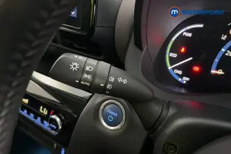 Toyota Yaris Cross Excel Automatic Petrol-Electric Hybrid Estate - Stock Number (1656490) - 5th supplementary image