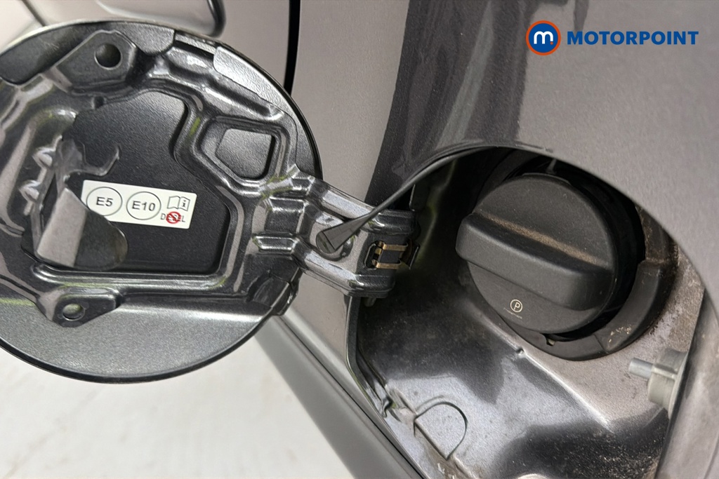 Toyota Yaris Cross Excel Automatic Petrol-Electric Hybrid Estate - Stock Number (1656490) - 41st supplementary image