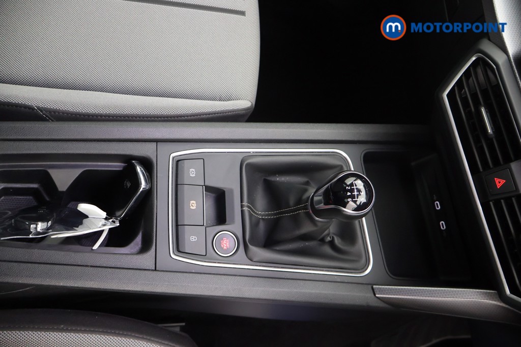 Seat Leon Se Dynamic Manual Petrol Hatchback - Stock Number (1656880) - 13th supplementary image