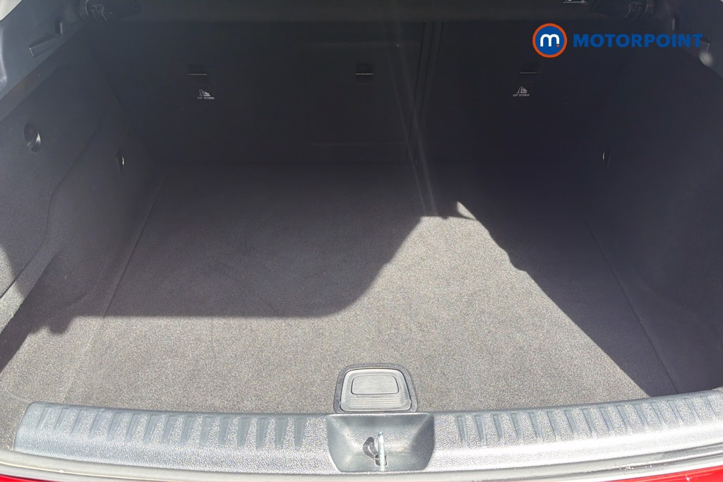 Mercedes-Benz GLA Urban Edition Automatic Petrol SUV - Stock Number (1657010) - 33rd supplementary image