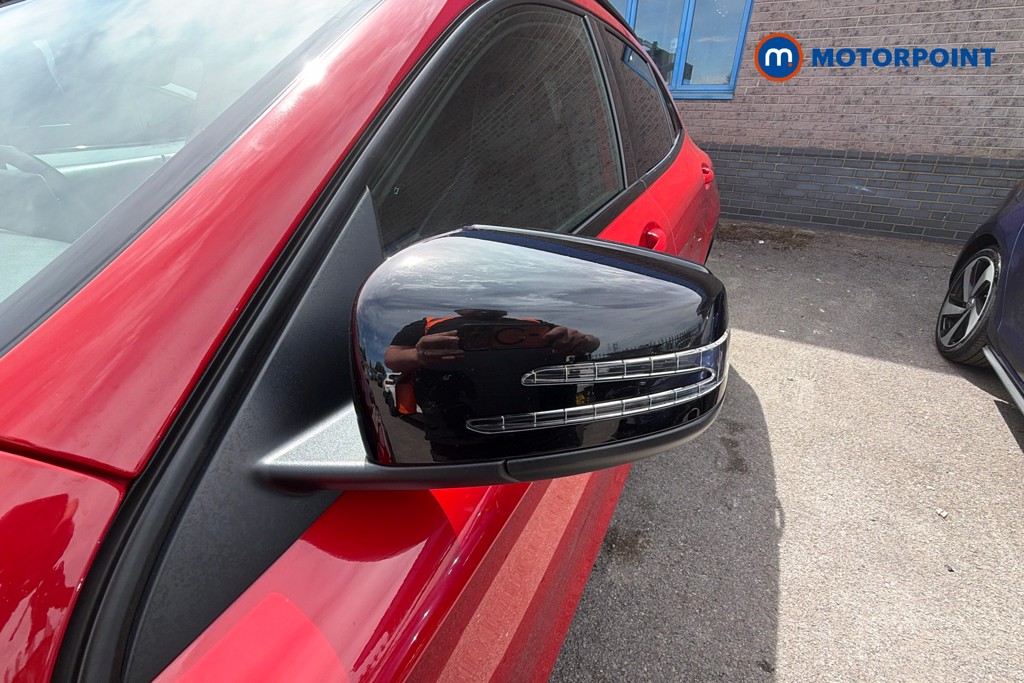 Mercedes-Benz GLA Urban Edition Automatic Petrol SUV - Stock Number (1657010) - 43rd supplementary image