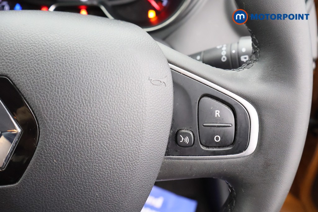 Renault Captur Iconic Manual Petrol SUV - Stock Number (1657042) - 3rd supplementary image