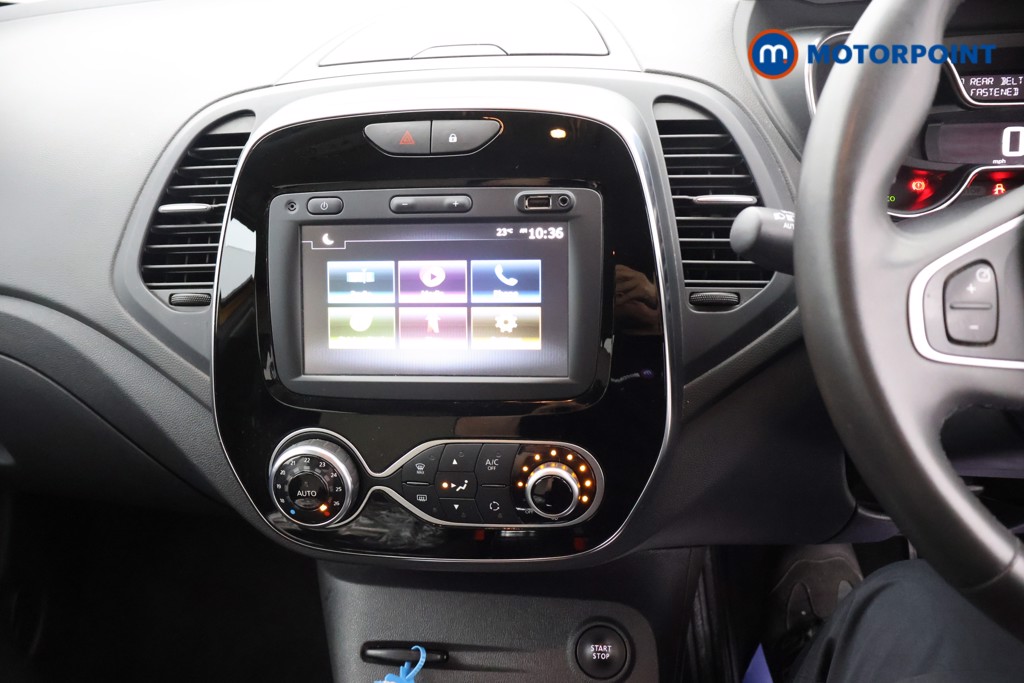 Renault Captur Iconic Manual Petrol SUV - Stock Number (1657042) - 7th supplementary image