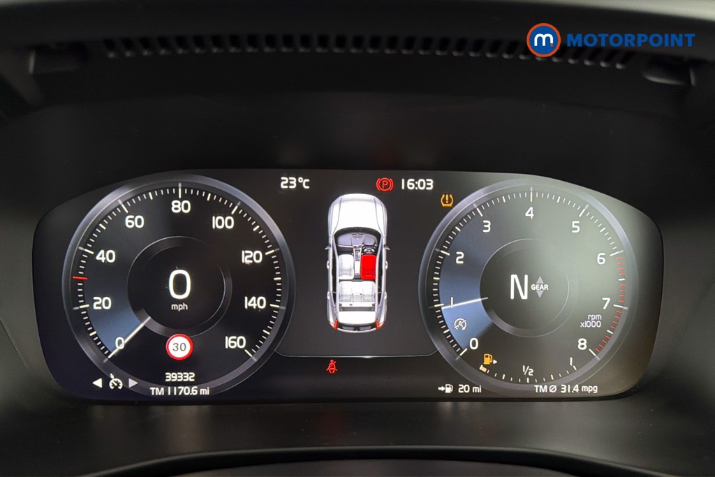 Volvo Xc40 Momentum Manual Petrol SUV - Stock Number (1657184) - 8th supplementary image