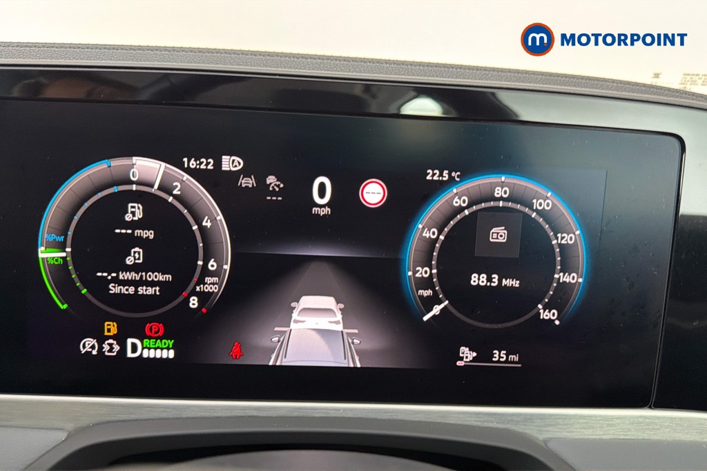 Volkswagen Passat Life Automatic Petrol Plug-In Hybrid Estate - Stock Number (1657368) - 8th supplementary image