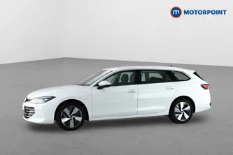 Volkswagen Passat Life Automatic Petrol Plug-In Hybrid Estate - Stock Number (1657368) - Passenger side front corner