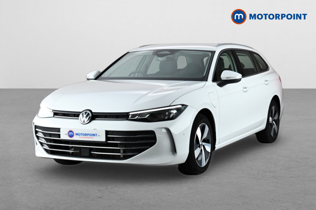Volkswagen Passat Life Automatic Petrol Plug-In Hybrid Estate - Stock Number (1657368) - Front bumper