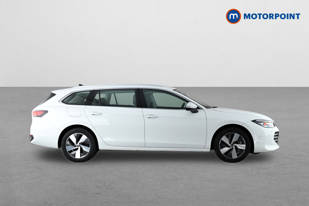 Volkswagen Passat Life Automatic Petrol Plug-In Hybrid Estate - Stock Number (1657368) - Drivers side