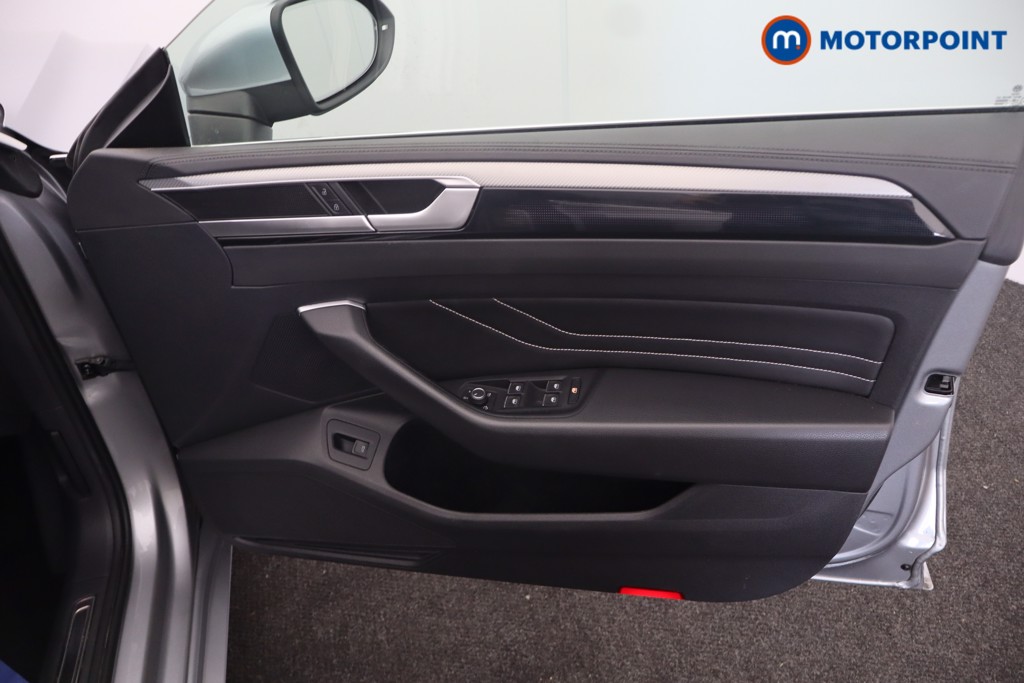 Volkswagen Arteon R-Line Automatic Petrol Hatchback - Stock Number (1657493) - 13th supplementary image