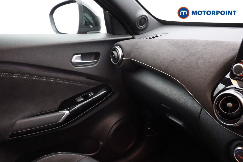 Nissan Juke Tekna-Plus Automatic Petrol-Electric Hybrid SUV - Stock Number (1657620) - 11th supplementary image