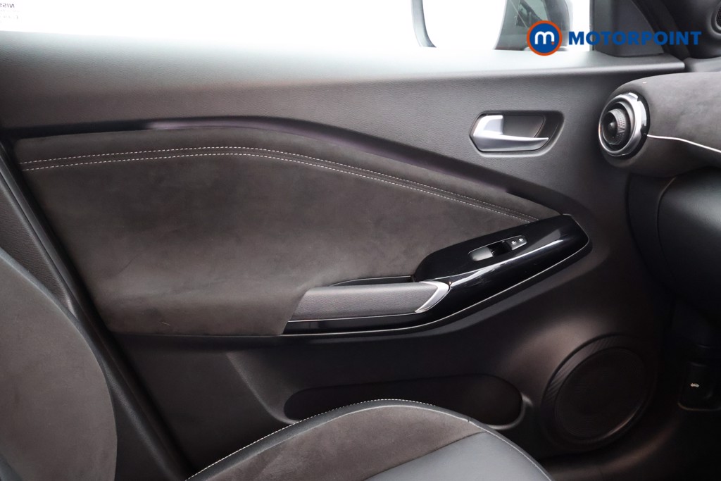 Nissan Juke Tekna-Plus Automatic Petrol-Electric Hybrid SUV - Stock Number (1657620) - 12th supplementary image