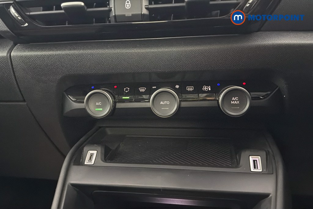 Citroen C4 Shine Automatic Electric Hatchback - Stock Number (1657806) - 12th supplementary image