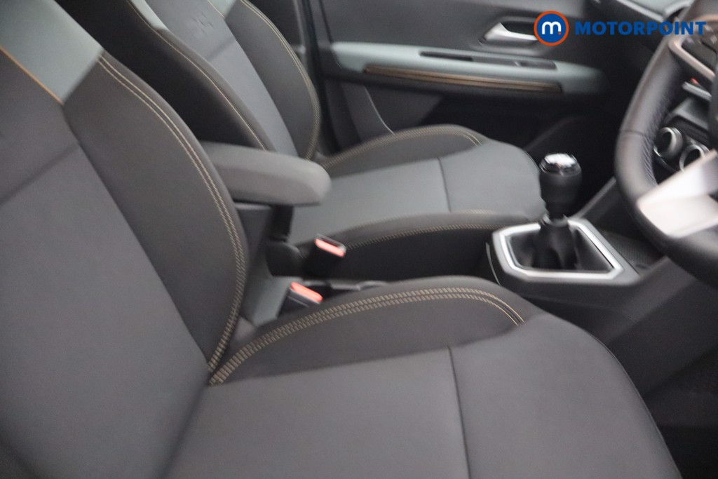Dacia Jogger Extreme Manual Petrol People Carrier - Stock Number (1658335) - 13th supplementary image