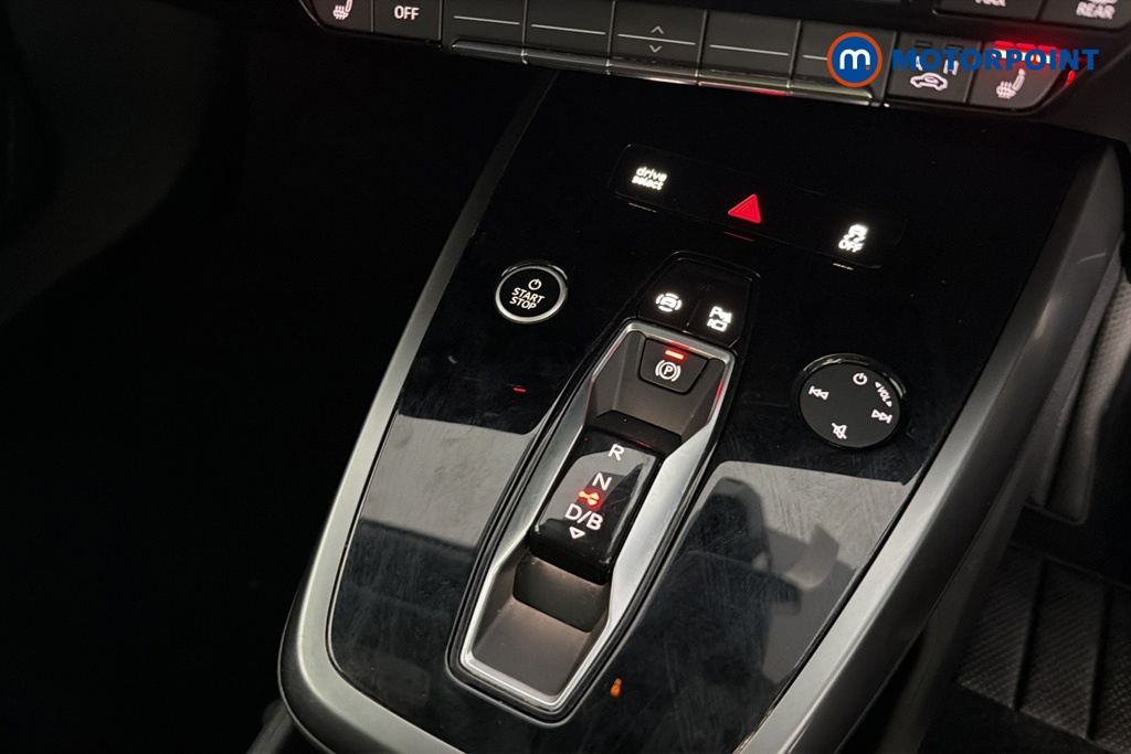 Audi Q4 Sport Automatic Electric SUV - Stock Number (1658441) - 15th supplementary image