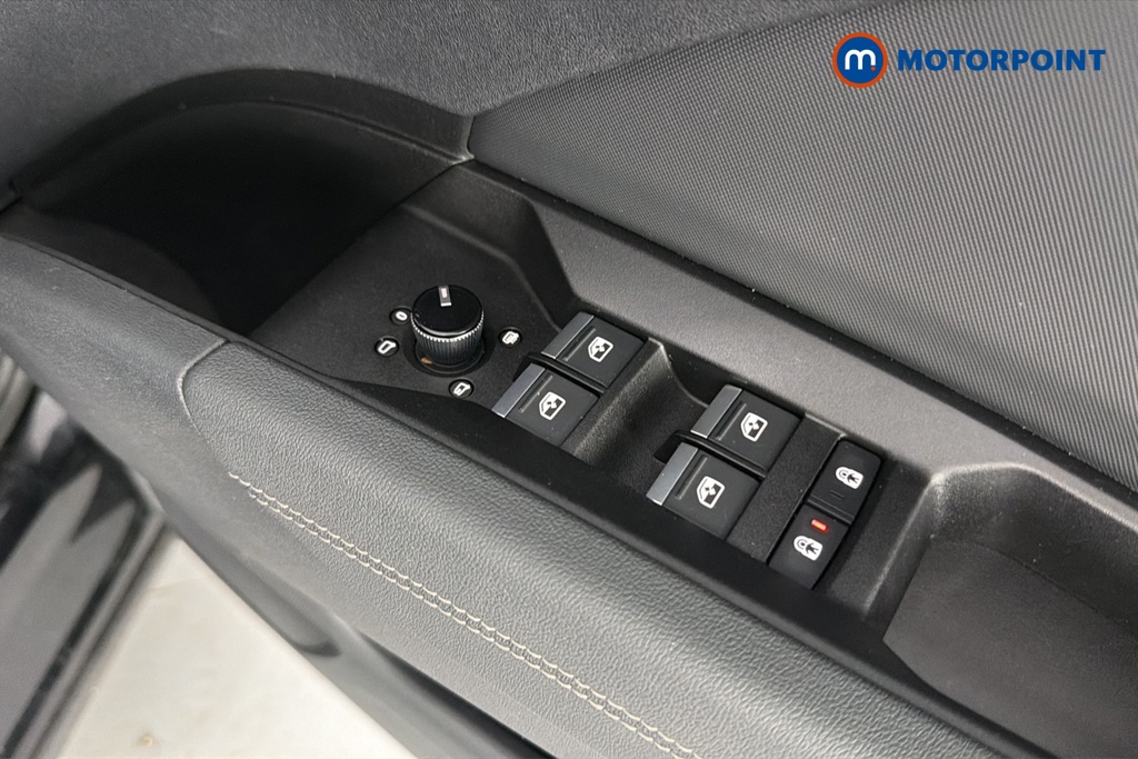 Audi Q4 Sport Automatic Electric SUV - Stock Number (1658441) - 19th supplementary image