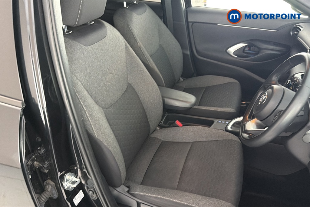 Toyota Yaris Cross Design Automatic Petrol-Electric Hybrid Estate - Stock Number (1658577) - 22nd supplementary image