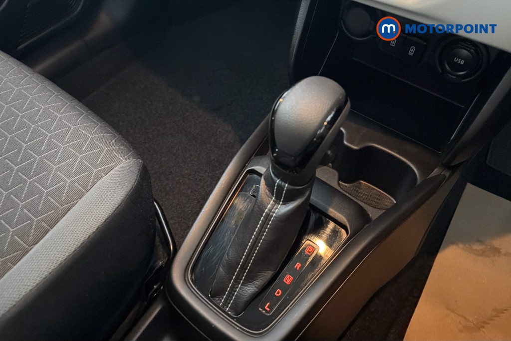 Suzuki Swift Motion Automatic Petrol Hatchback - Stock Number (1658644) - 15th supplementary image