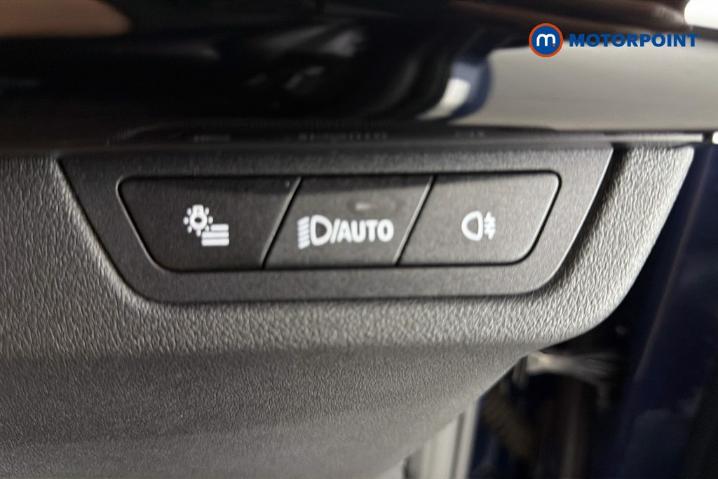 BMW 2 Series Luxury Automatic Petrol Estate - Stock Number (1658737) - 18th supplementary image
