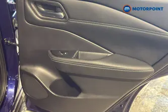 Nissan Qashqai N-Connecta Manual Petrol SUV - Stock Number (1659023) - 996th supplementary image