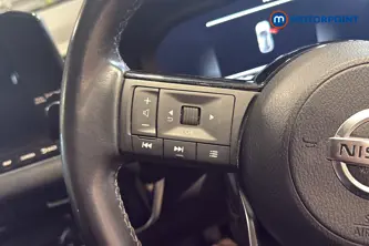 Nissan Qashqai N-Connecta Manual Petrol SUV - Stock Number (1659023) - 4th supplementary image