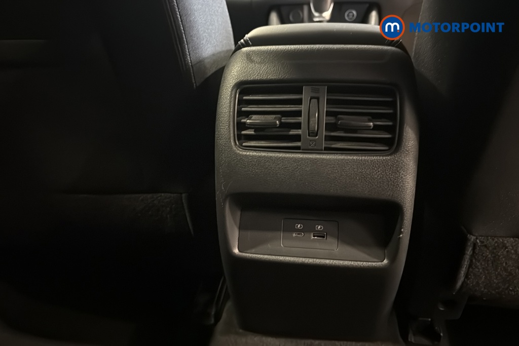 Nissan Qashqai N-Connecta Manual Petrol SUV - Stock Number (1659023) - 28th supplementary image